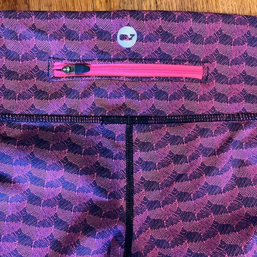 Vineyard vines size S crop performance leggings - Picture 7 of 8